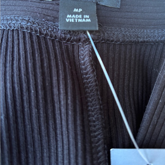 Ann Taylor Black Midi Sheath Dress NWT Medium Petite - Picture 6 of 8